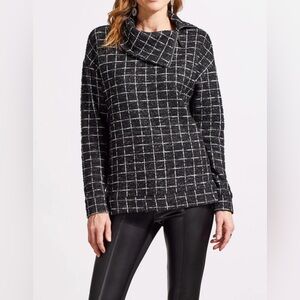 New Tribal Checkered Split Neck Top Women’s Size: Small